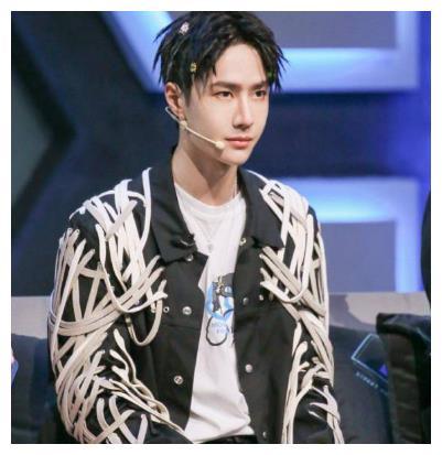 王一博爆料图文视频在线观看,精彩瞬间等你在线观看